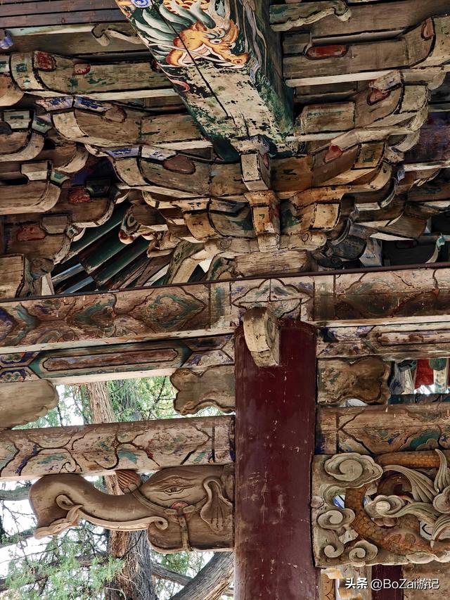 藏在乡野的国六，小靳东岳庙献殿，斗拱木雕极尽精巧