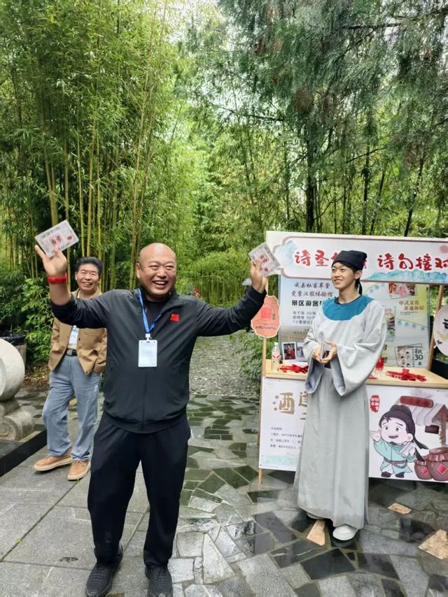 人气十足！假期前两日，陇南好热闹！🥳