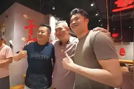 馆长上海直播，称两岸一样语言与文化；民进党酸爆了，黄国昌反击图片