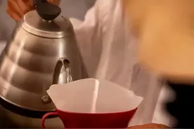 晓 薇：我不懂咖啡很羞愧图片