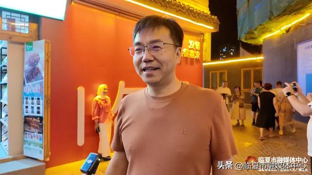 世界各地游客：“很松弛很Chill”！为八坊十三巷里的消夏“凉”方点赞！