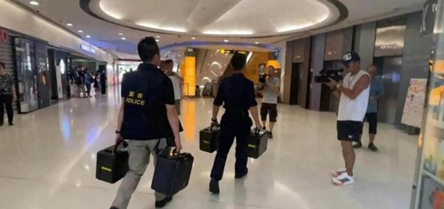 轰动全香港！香港男子辞职卖房准备移民英国，全家却离奇惨死酒店