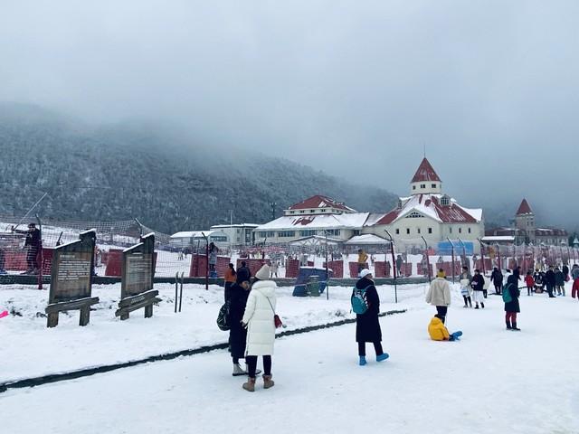 家门口的“北境”上线了，成都西岭雪山秒变滑雪天堂