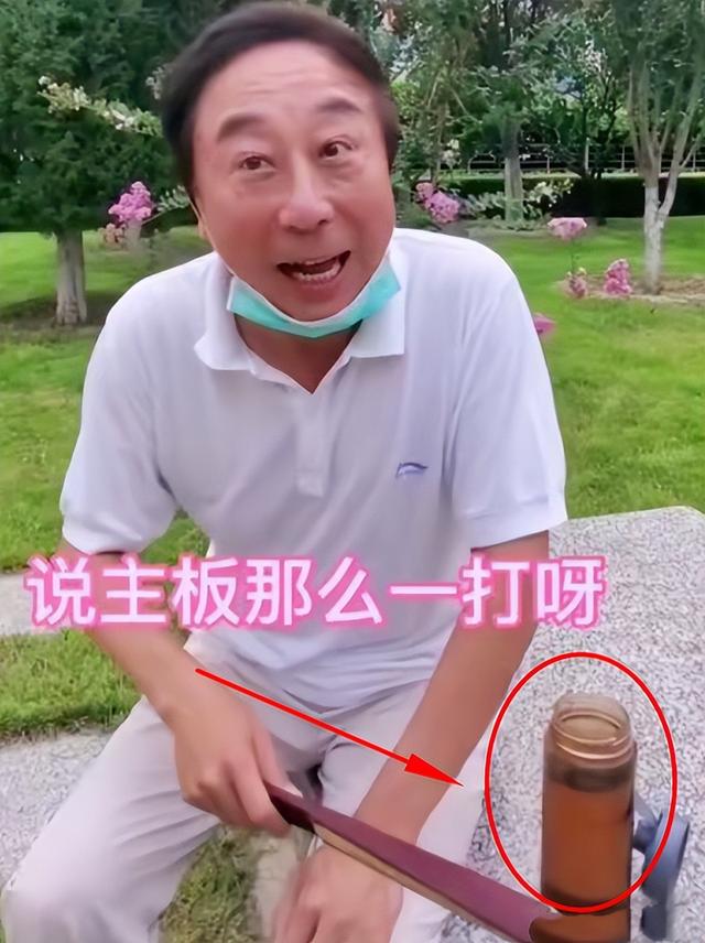 闫学晶没想到	，2026年刚开年，老搭档冯巩就给自己上了生动一课