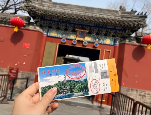 景区赚不到钱，游客花不起钱，谁偷走了中国旅游的灵魂？