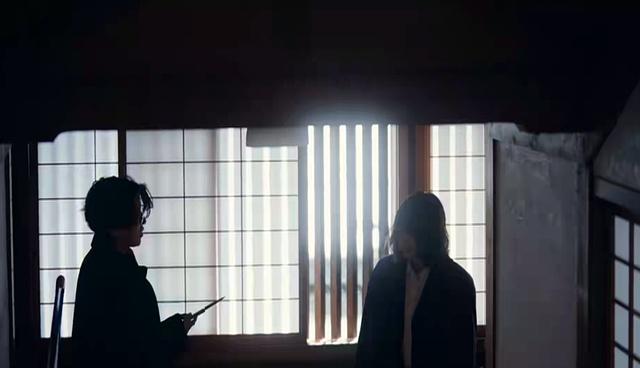 被封十年的国民女神，终于又杀出一部猛剧