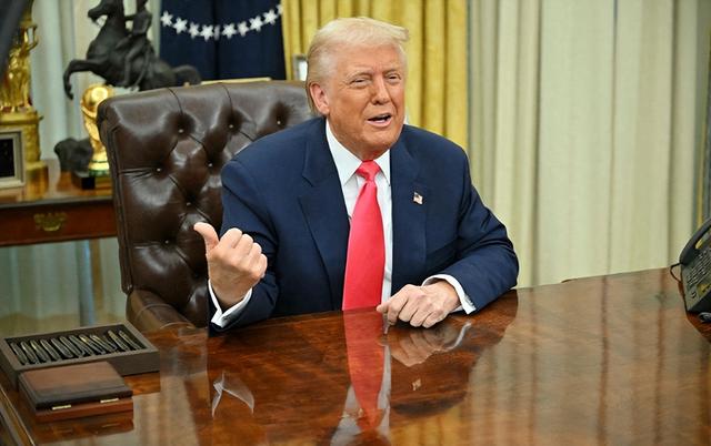 特朗普惊奇发现一个世纪漏洞	，只要不招惹中国，那就没一个能打的