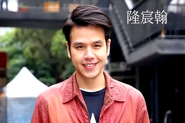 色字头上一把刀，这次，“面目全非”的萧亚轩，还是走到今天这步