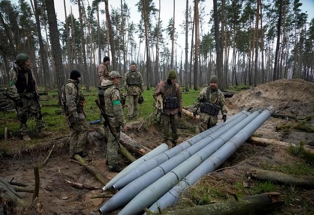 中国芯片，不是西方替代品，禁运龙芯的真正含义，俄方该读明白了
