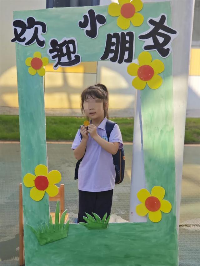 女童被水泥杆砸中身亡，当地再发通报：因年代久远	，该电杆的权属存在较大争议，正全力开展协商调解工作