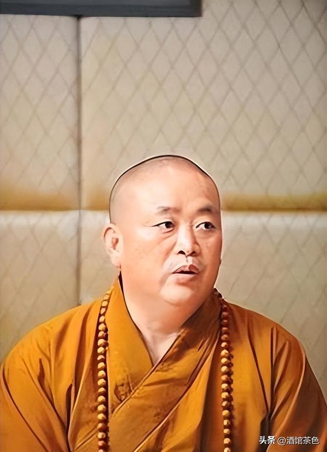 少林寺官宣新住持不到2天，恶心一幕出现，遭网友质疑，理由一致