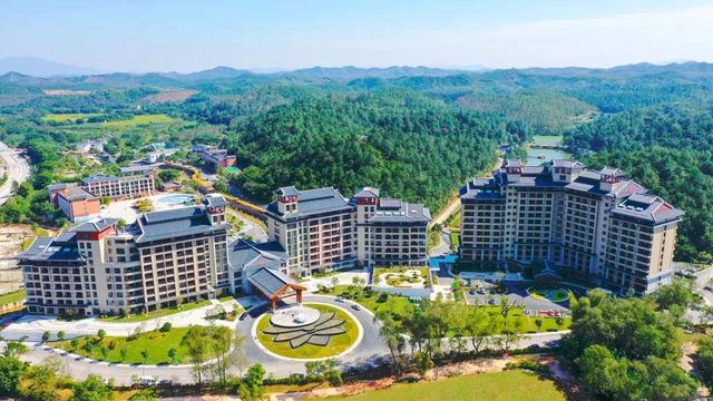 广东的冬天，就该泡在温泉里！新兴的禅意之旅，含食宿，超赞