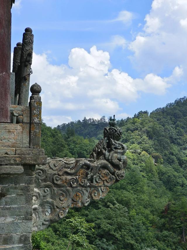 【视界】夏日炎炎，武当山景区热度不减！
