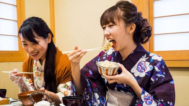 日本人开始“逆生长”！勉强冲到一米七就停了，基因遇到上限了？