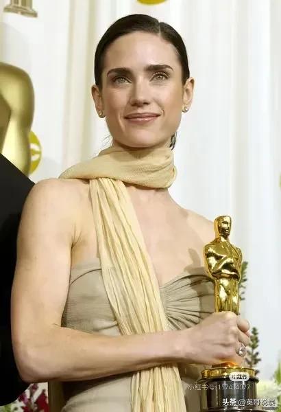 迷倒世界的5位女星，她是唯一上榜中国女人，一位称“地球球花”
