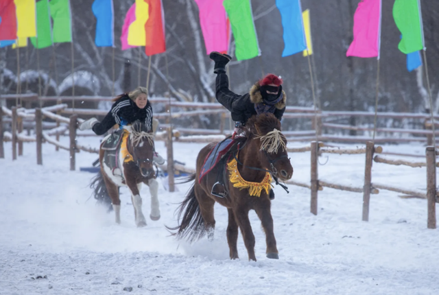 【千城万屏·岭上兴安】雪国童话已上线！来兴安盟，解锁“冰与火”的极致浪漫！
