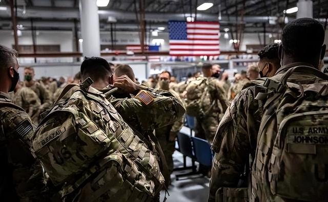 美国终于意识到不对劲！解放军不太可能武力统台，中国另有杀招？