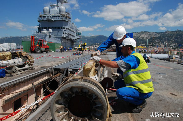 特朗普炮轰电磁弹射，称“愚蠢的电动玩具”，蒸汽弹射能否回归？