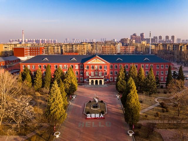 不藏了，美景天成：去辽宁这五处红叶佳景，体验最诗意的北国