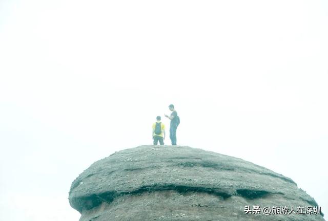 韶关2天1晚经典徒步行程推荐，从巴寨到锦江，邂逅丹霞绝美风光