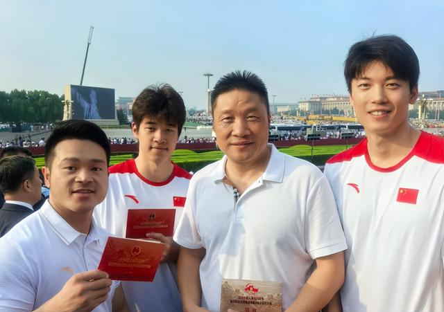 受邀观礼9.3阅兵的4位明星，个个口碑好，这才是我们该追的明星！