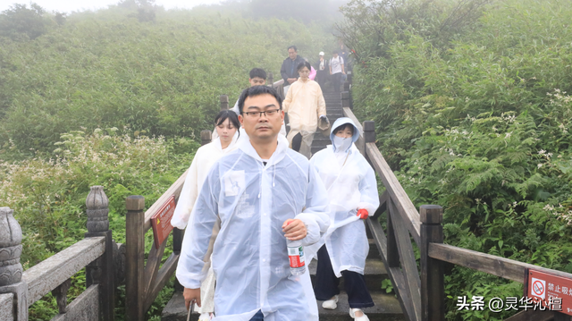梵净山热度不减 持续引领旅游热潮