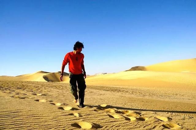 裸辞北京高薪工作，花10万穷游80国，他后悔了吗？