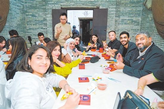 【五邑乡情】在首都讲好侨批故事