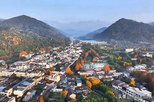 成都彭州“世界级”徒步路线，观景台超级惊艳，不要门票！