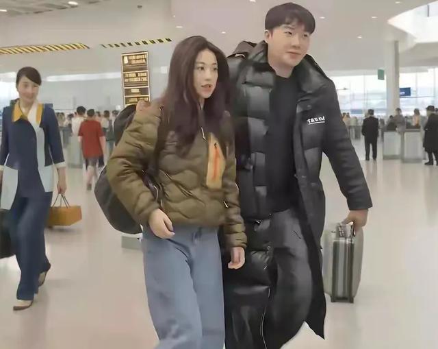 朱珠一件羽绒服火了,普通人穿却像米其林,差的不是钱是气质