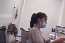 女子称试工7天无工资，经劳动局处理后去讨薪反被羞辱，人事称“你没见过钱啊”！律师：这是违法行为图片