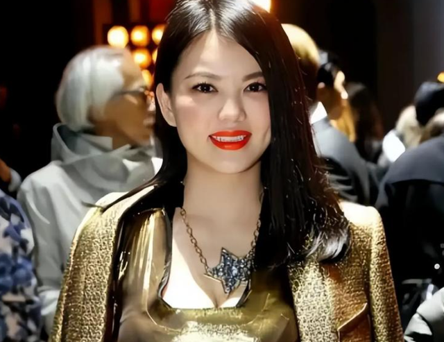 离春节还不到30天，4位名人相继翻车	，没一个值得同情，个个离谱