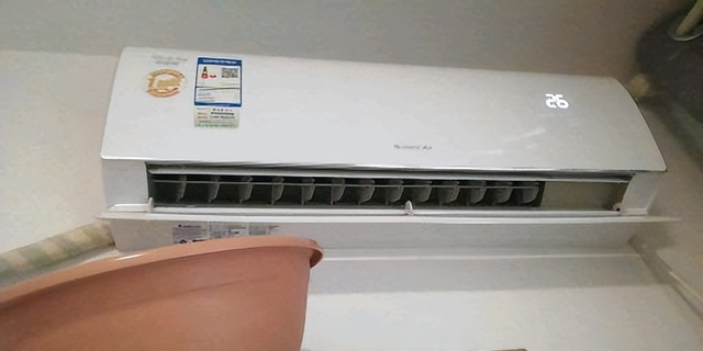 空调出风口结露滴水怎么办维修师傅别急这个问题很好解决_2018