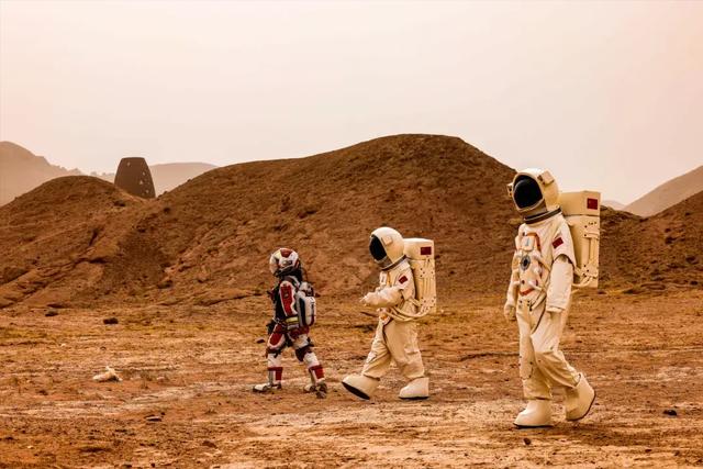 载人登月、移民火星,中国航天硬刚20年破局,如今反向领跑超欧美