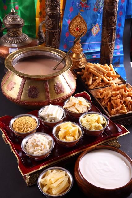 不藏了，除了草原，内蒙5个秋色仙境，最后一个颠覆你赏秋眼光！