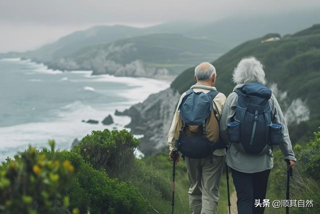 两性关系，惊人发现，60岁与异性靠近，根本不是桃花运，而是这