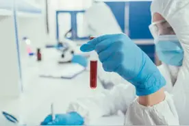 新发现：百岁老人的长寿秘密藏在血里，这些指标关乎寿命图片