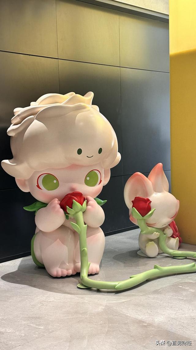 旧厂新生，文创园成了Z世代的“精神防空洞”