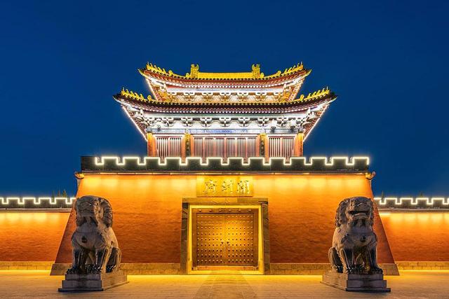 一城宋韵半城水，八朝帝都夜梦华，B型城市旅游指南之开封