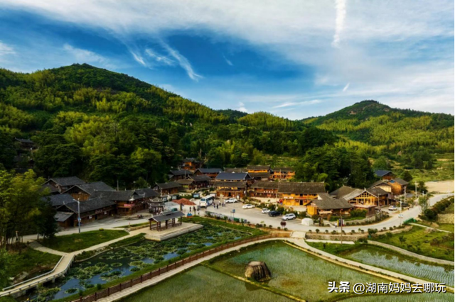 私藏！湘西南23℃溯溪秘境：玩水、赏瀑、遛娃，夏天的快乐全在这！