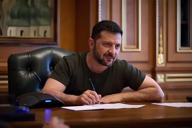 结束访华才5天，乌克兰公开翻脸：要制裁中国公民	，逼中方选边站