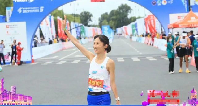 赢了面子丢了里子！小心机暴露的“最快女护士”，终为荒唐买了单