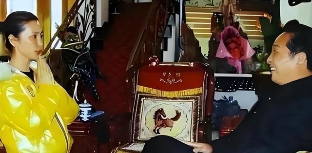 拔出萝卜带出泥！释永信倒台后，王林也浮出水面，牵扯多位女星