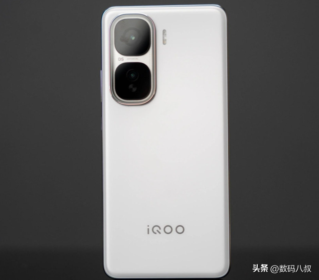 iQOO Neo11系列入网了，最全配置已经汇总完成