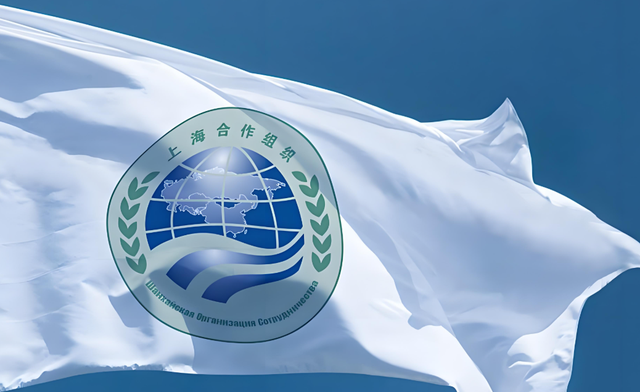 中方刚公布名单，20多国领导人将齐聚中国，特朗普就对华有了动作