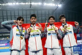 游泳世锦赛丨中国队男子4X100米自由泳接力夺冠 潘展乐破世界纪录图片