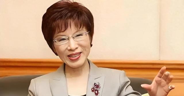 洪秀柱已返回台湾，赖清德当局称“回来就抓”，大陆四字预言结局