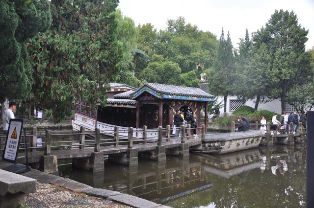 南京城 拍江南行摄 记者 张德富