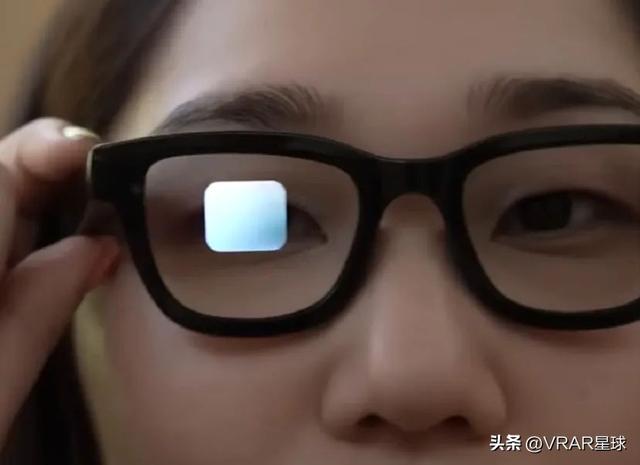 新消息！约3700元HTC首款AI眼镜台湾独卖；Vision Pro 2或年底推出