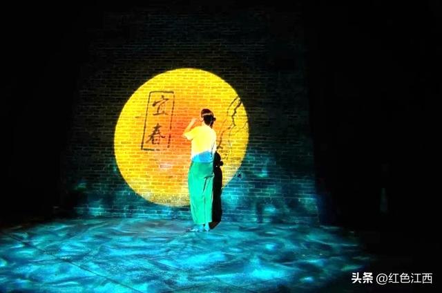 宜春夜宴：当月光砸碎霓虹，整座城在光影里蹦迪